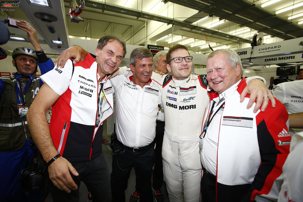 Dr. Oliver Blume, Fritz Enzinger, Andreas Seidl und Dr. Wolfgang Porsche (Porsche)