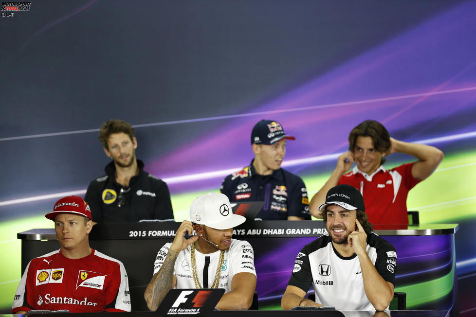 FIA-PK mit Romain Grosjean (Lotus), Daniil Kwjat (Red Bull), Roberto Merhi (Manor-Marussia), Fernando Alonso (McLaren), Lewis Hamilton (Mercedes) und Kimi Räikkönen (Ferrari) 