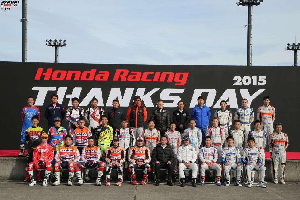 Gruppenfoto der Honda-Fahrer