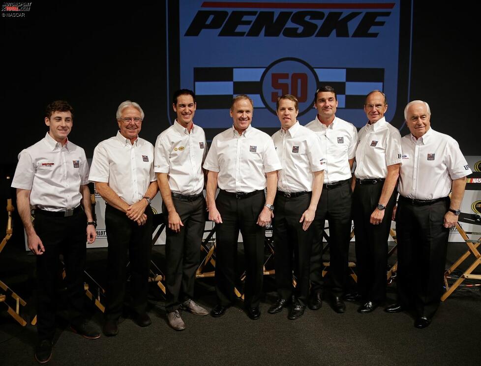 Team Penske: Ryan Blaney, Rick Mears, Joey Logano, Rusty Wallace, Brad Keselowski, Tim Cindric, Walter Czarnecki und Roger Penske