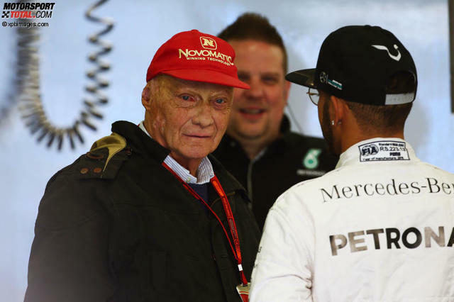 Reaktionen zum neuen Qualifying - Niki Lauda: &quot;Ein Griff ins Klo. Das war der größte Fehler, der jemals gemacht wurde. Es waren weniger Autos auf der Strecke, als man erwartet hat. Keiner wusste: Ist es jetzt aus, ist es nicht aus? Die ganze Spannung ist heraus.&quot;