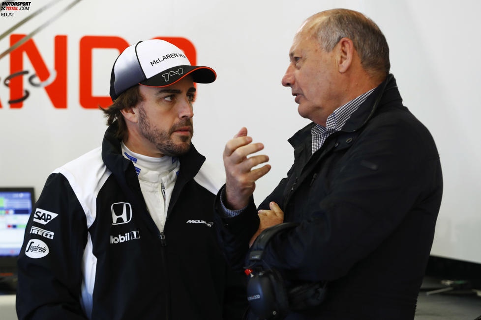 Fernando Alonso und Ron Dennis (McLaren)