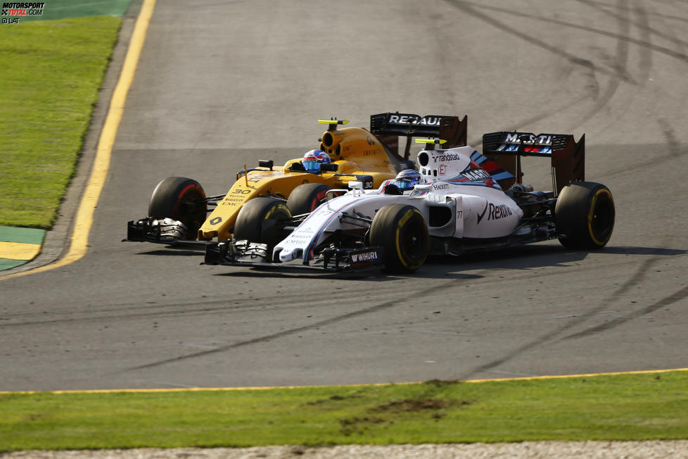 Valtteri Bottas (Williams) und Jolyon Palmer (Renault) 