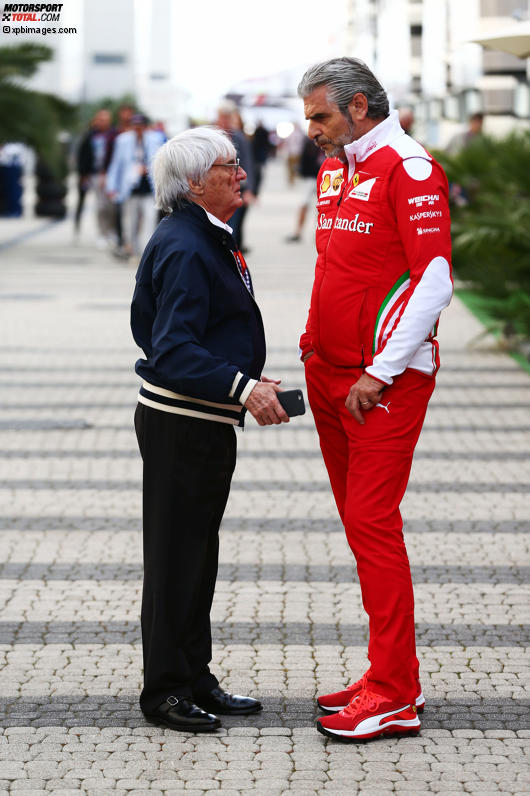 Bernie Ecclestone und Maurizio Arrivabene 