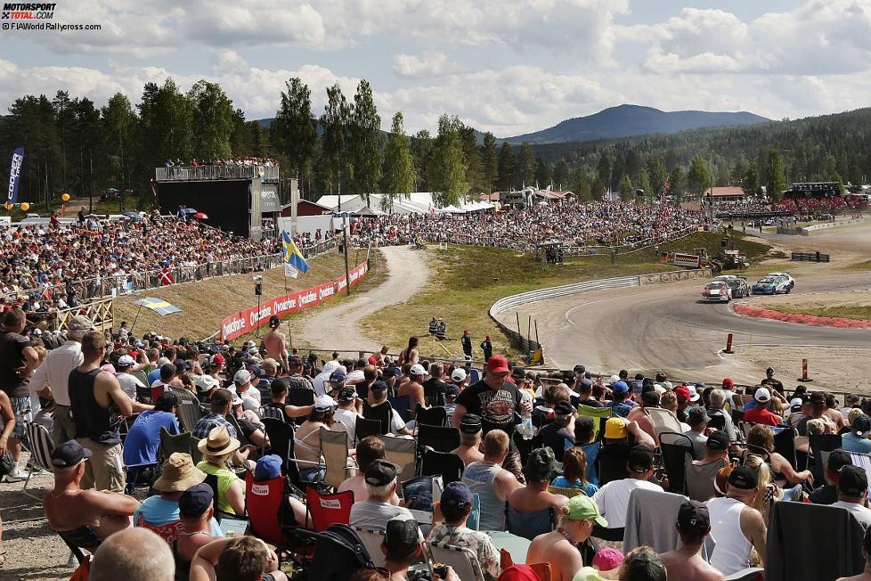Rallycross-Fans in Höljes