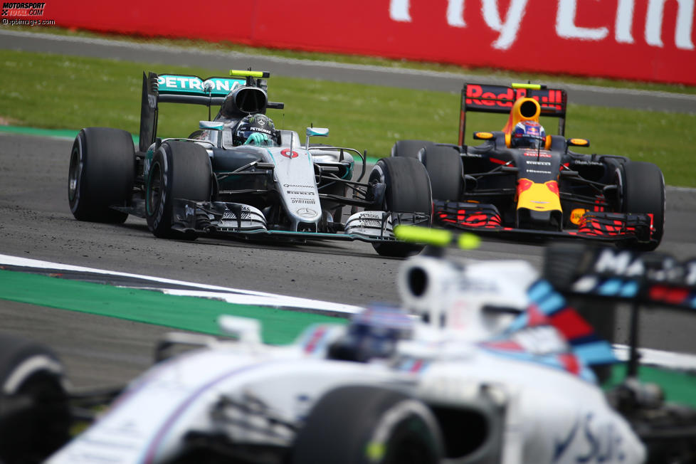 Nico Rosberg (Mercedes) und Max Verstappen (Red Bull) 