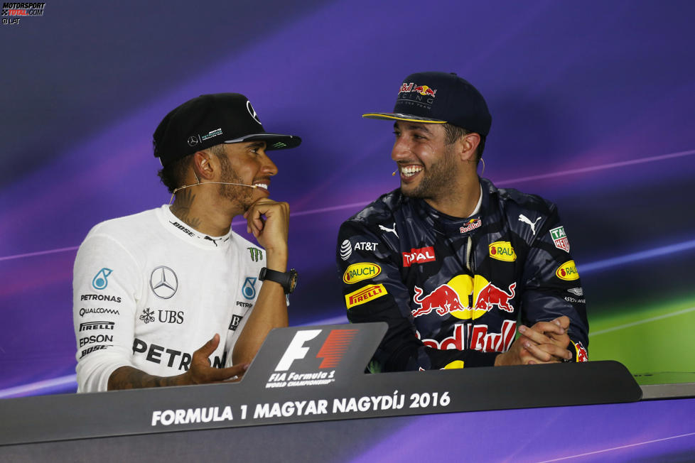 Lewis Hamilton (Mercedes) und Daniel Ricciardo (Red Bull) 