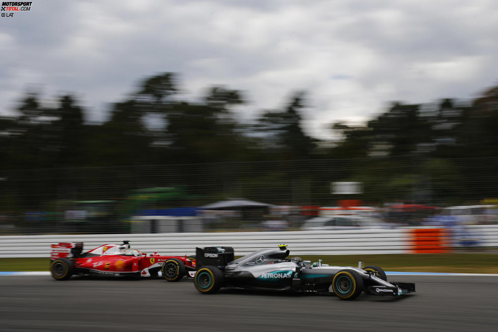 Nico Rosberg (Mercedes) und Sebastian Vettel (Ferrari) 