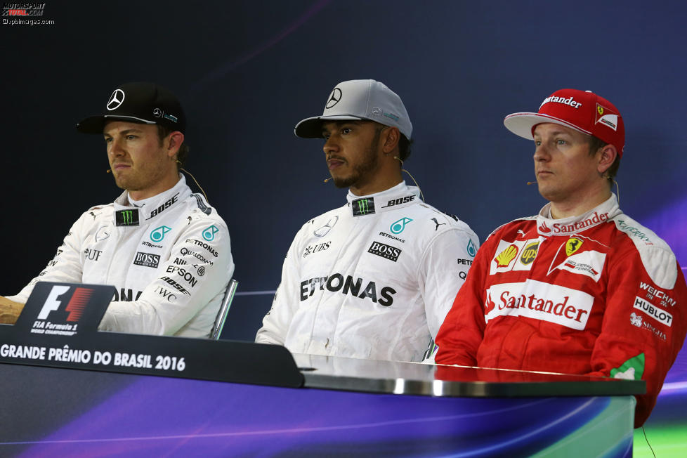 Nico Rosberg (Mercedes), Lewis Hamilton (Mercedes) und Kimi Räikkönen (Ferrari) 