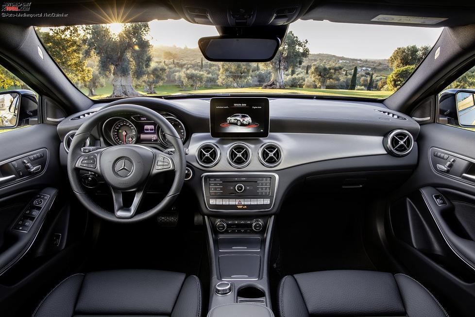 Cockpit des Mercedes-Benz GLA 