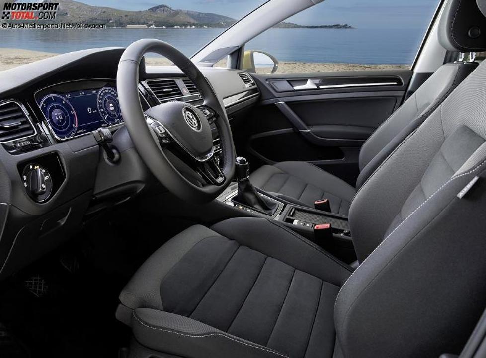 Innenraum des Volkswagen Golf VII Highline Facelift 2017