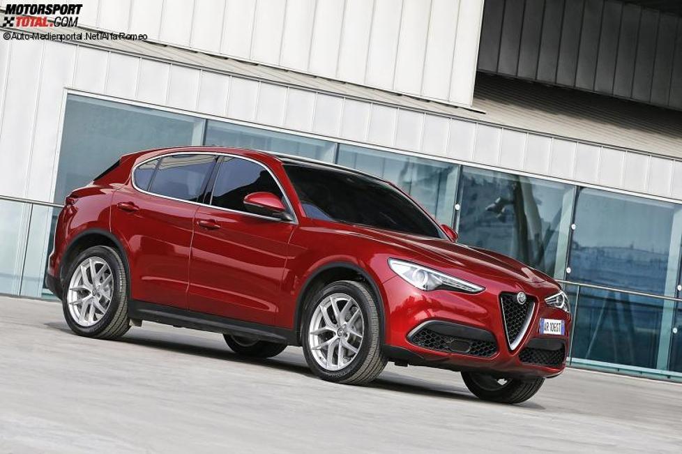 Alfa Romeo Stelvio 2017