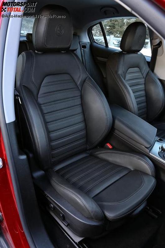Sitze des Alfa Romeo Stelvio 2017