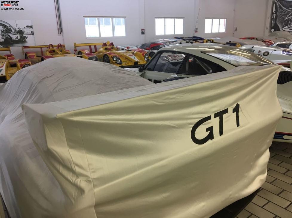 Einblicke ins geheime Porsche Lager