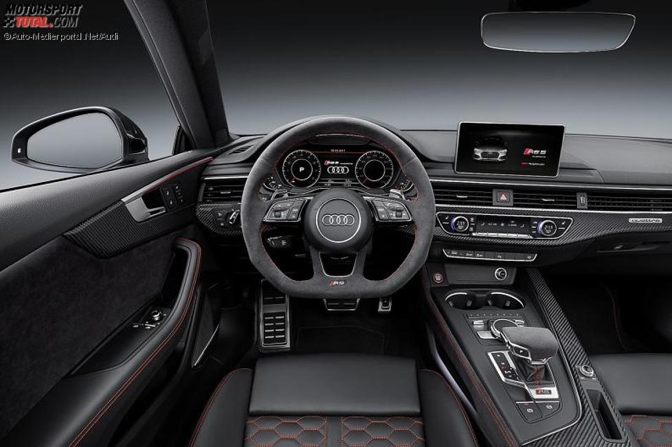 Innenraum und Cockpit des Audi RS 5 Coupé 2017