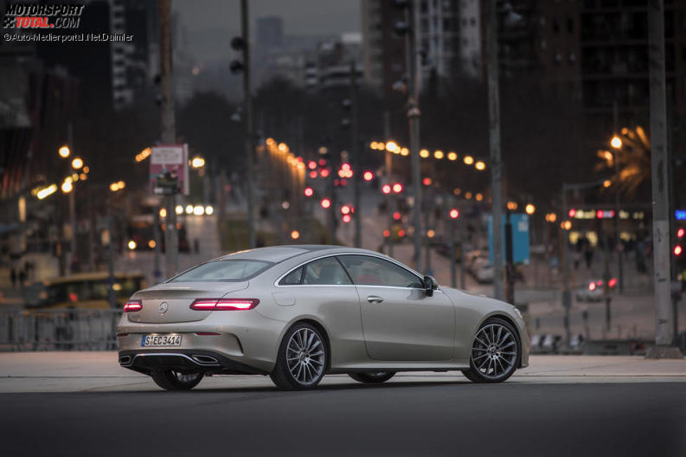 Mercedes-Benz E 300 Coupé 4Matic 2017