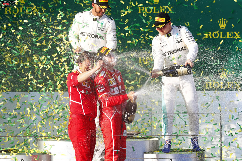 Sebastian Vettel (Ferrari), Valtteri Bottas (Mercedes) und Lewis Hamilton (Mercedes) 