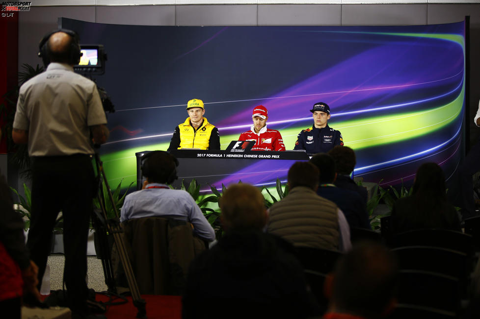 Nico Hülkenberg (Renault), Sebastian Vettel (Ferrari) und Max Verstappen (Red Bull) 