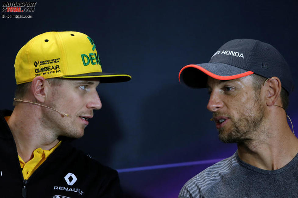Nico Hülkenberg (Renault) und Jenson Button (McLaren) 