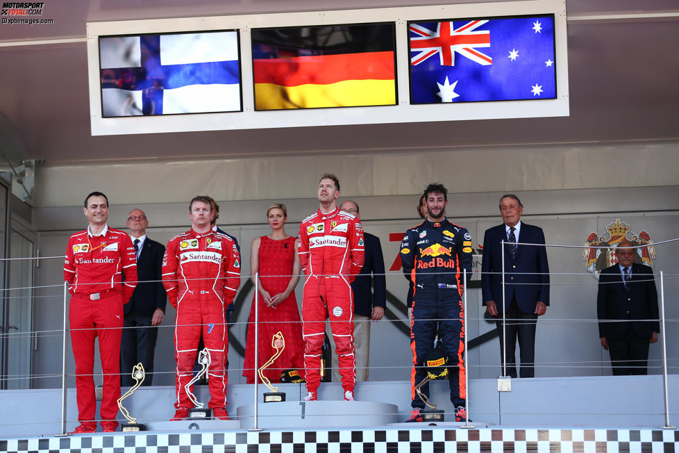 Sebastian Vettel (Ferrari), Kimi Räikkönen (Ferrari) und Daniel Ricciardo (Red Bull) 