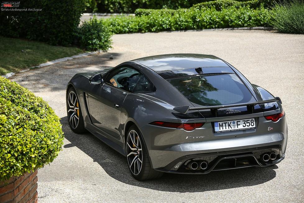 Jaguar F-Type Coupé SVR