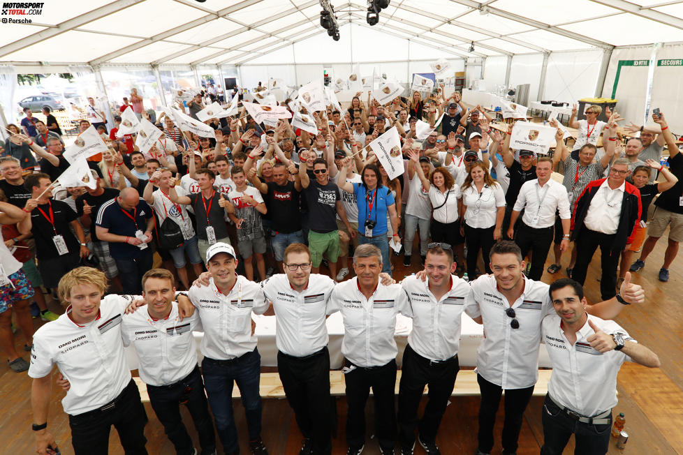 Porsche LMP-Team besucht das Porsche-Mitarbeiter-Camp