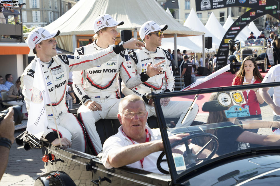 Earl Bamber (Porsche) und Timo Bernhard (Porsche) 