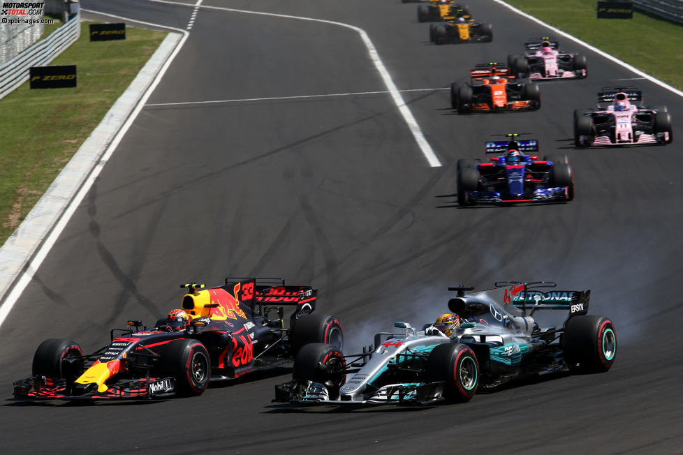 Max Verstappen (Red Bull) und Lewis Hamilton (Mercedes) 