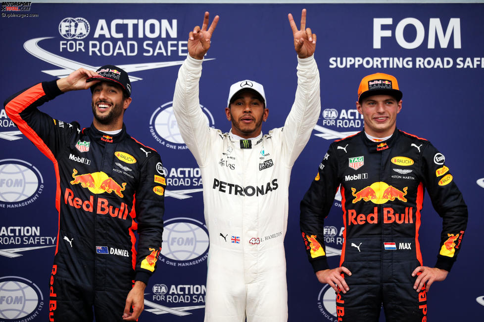 Daniel Ricciardo (Red Bull), Lewis Hamilton (Mercedes) und Max Verstappen (Red Bull) 