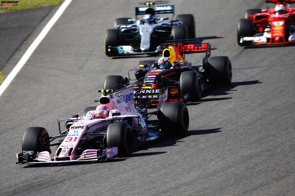Esteban Ocon (Force India), Daniel Ricciardo (Red Bull), Valtteri Bottas (Mercedes) und Sebastian Vettel (Ferrari) 
