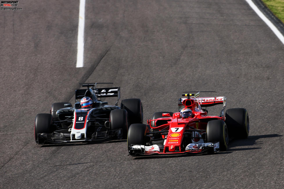 Romain Grosjean (Haas) und Kimi Räikkönen (Ferrari) 