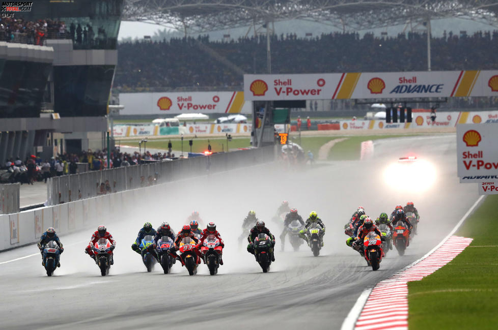MotoGP Start in Sepang