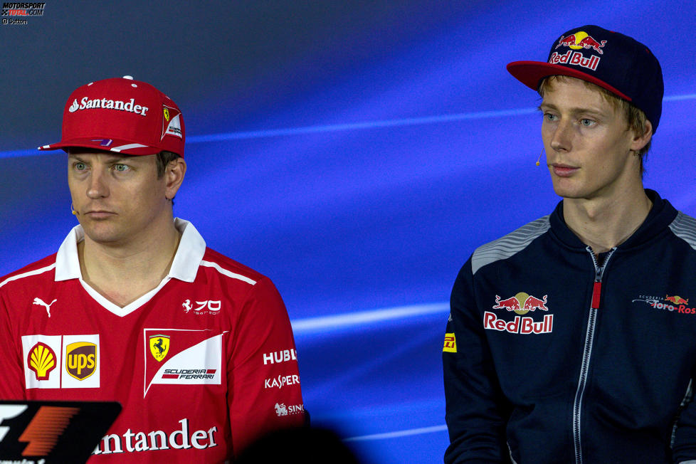 Kimi Räikkönen (Ferrari) und Brendon Hartley (Toro Rosso) 