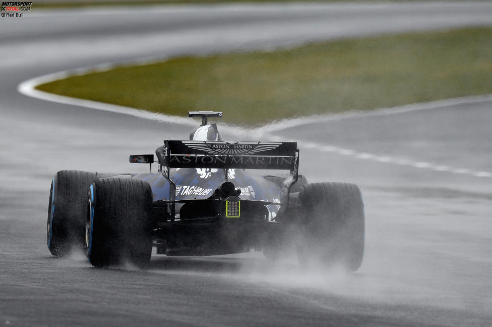 Daniel Ricciardo (Red Bull) testet den RB14