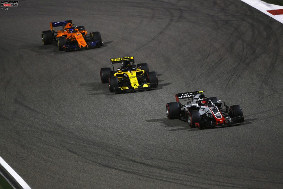 Kevin Magnussen (Haas), Nico Hülkenberg (Renault) und Fernando Alonso (McLaren) 
