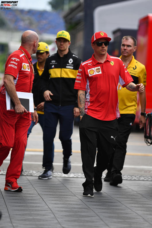 Jock Clear, Nico Hülkenberg (Renault) und Kimi Räikkönen (Ferrari) 