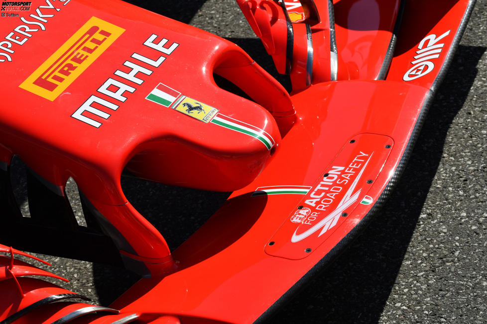 Nase und Frontflügel des Ferrari