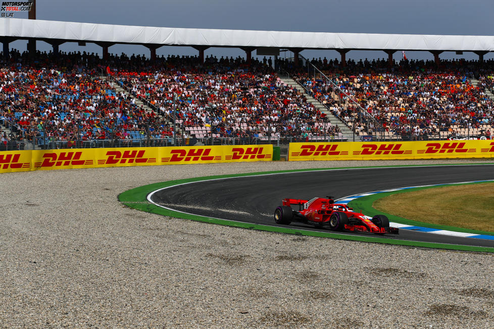 Sebastian Vettel (Ferrari) und Marcus Ericsson (Sauber) 