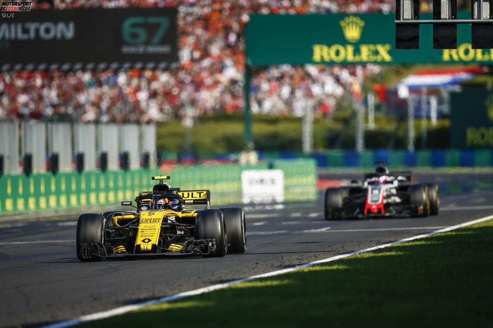 Carlos Sainz (Renault) und Romain Grosjean (Haas) 
