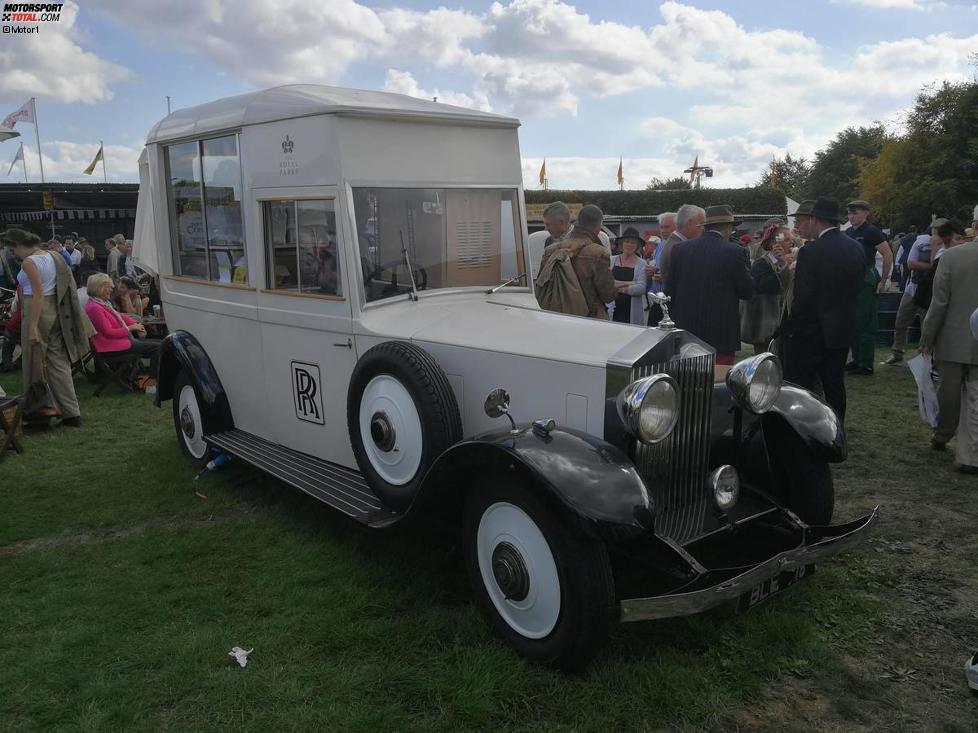 Auch so kann ein Rolls-Royce aussehen: Dieser Umbau wirbt für die königlichen Parks.