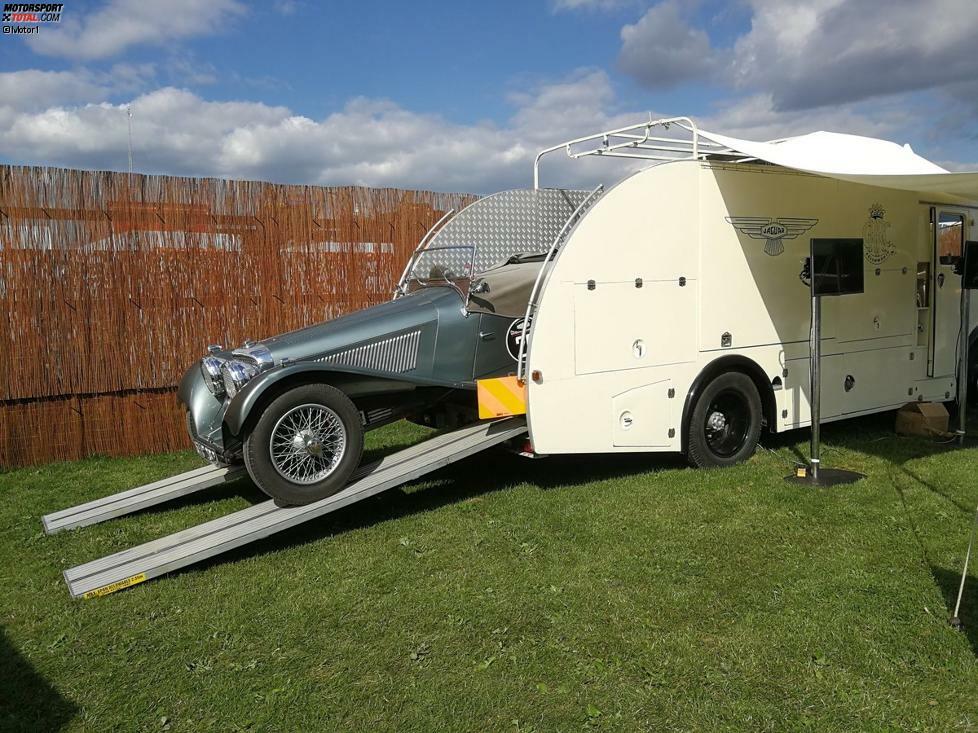 So muss das sein: Wohnmobil und Oldtimer-Transporter in einem.