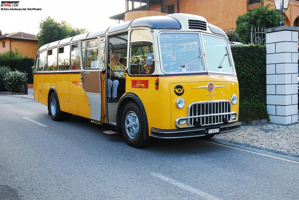 ADAC Europa Classic 2018: Ein alter Schweizer Postbus vom Typ FBW 40