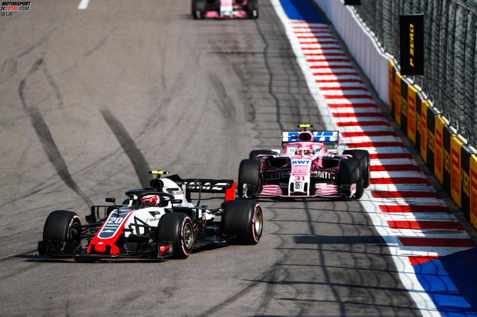 Kevin Magnussen (Haas) und Esteban Ocon (Racing Point) 