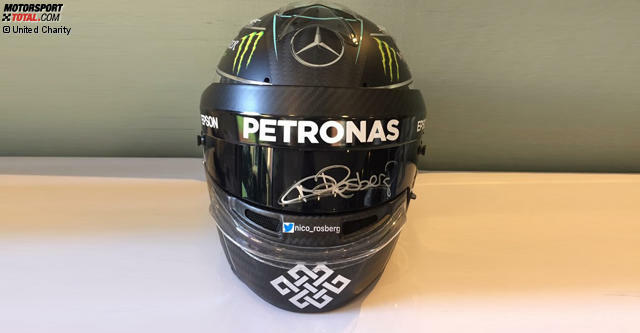 Signierte 1:1-Replika von Nico Rosbergs Weltmeister-Rennhelm
