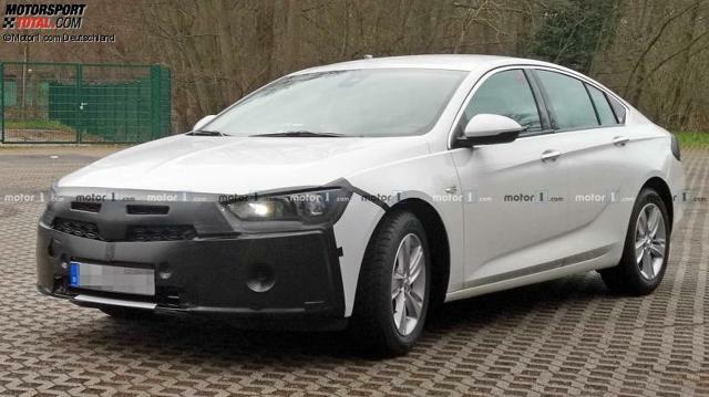 Opel Insignia 2020 Facelift Erlkonig Versteckt Neues