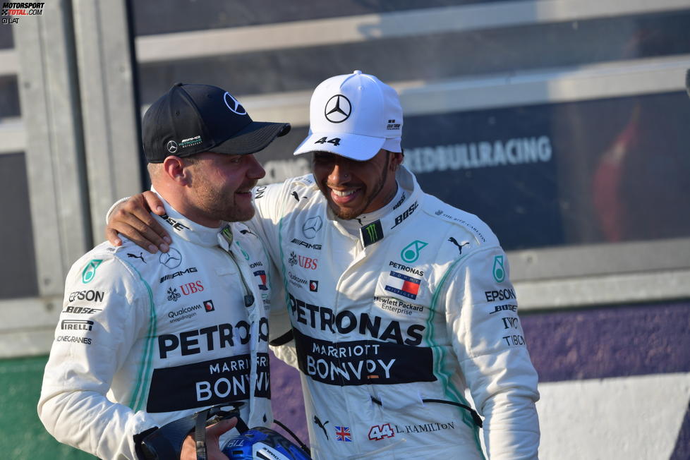 Valtteri Bottas (Mercedes) und Lewis Hamilton (Mercedes) 