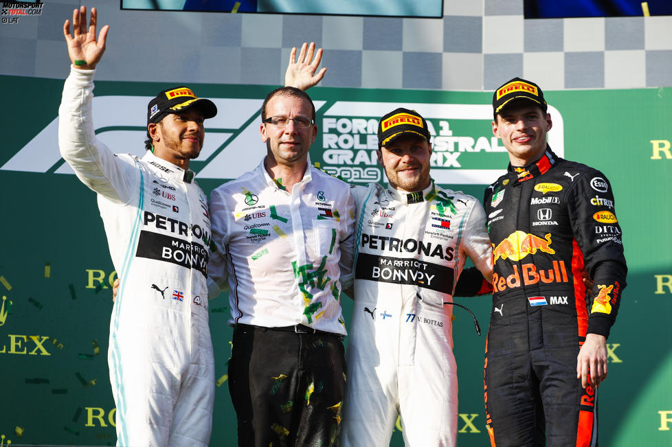 Lewis Hamilton (Mercedes), Valtteri Bottas (Mercedes) und Max Verstappen (Red Bull) 