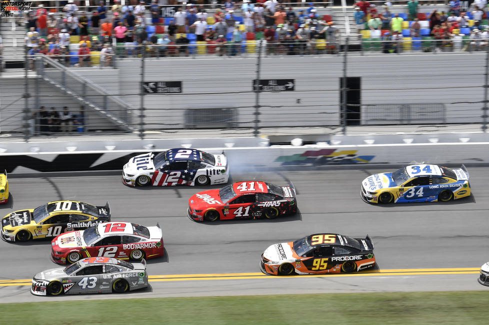 Crash: Brad Keselowski (Penske)