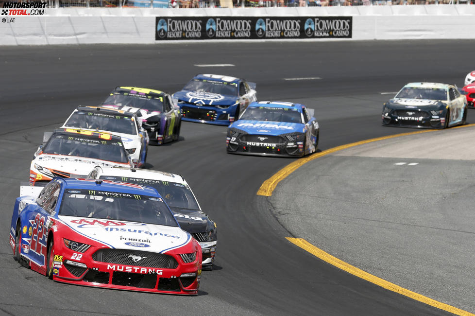 Joey Logano (Penske) 