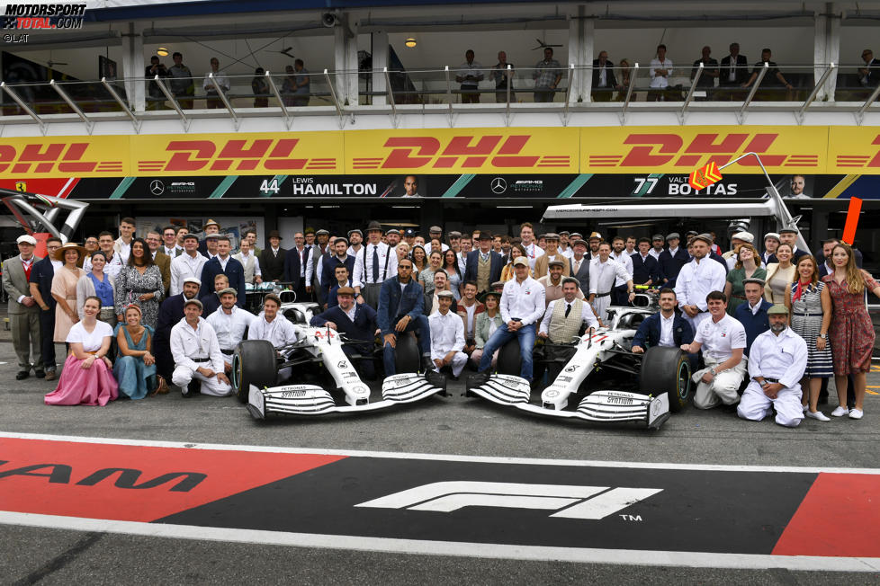 Lewis Hamilton (Mercedes), Valtteri Bottas (Mercedes), Toto Wolff, Esteban Ocon und Esteban Gutierrez 